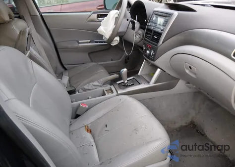 2009 Subaru Forester 2.5X из США, поврежденный, VIN JF2SH63609H721469